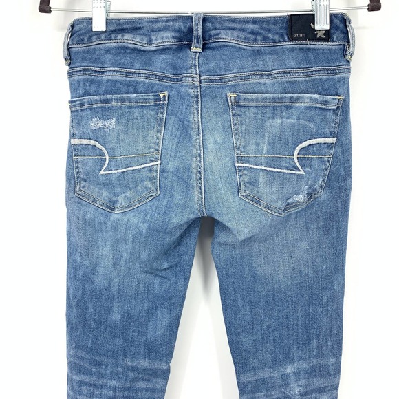 AEO Jegging Ankle Distressed Skinny Jeans Size 2 - Picture 6 of 11